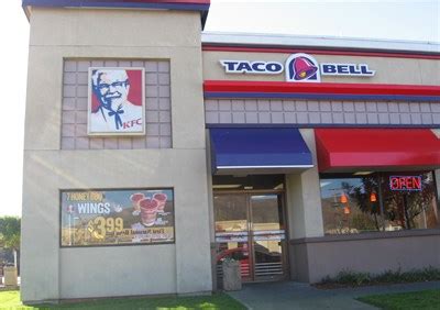 Closed - Opens at 700 AM. . Taco bell south boulevard